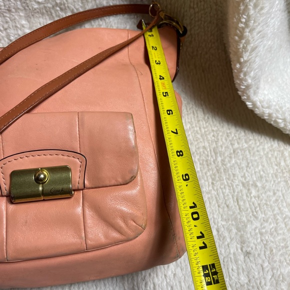 Coach Peach Leather Shoulder Bag - Picture 7 of 10
